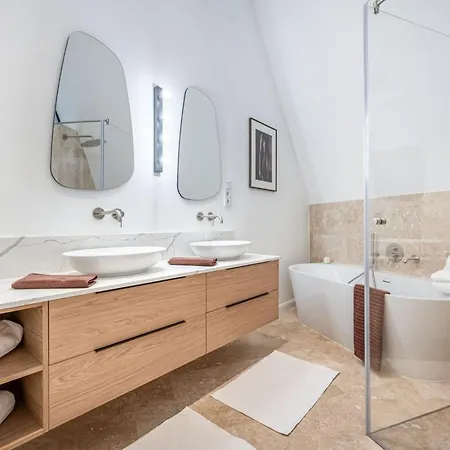 Апартаменты Penthouse Ter, V *